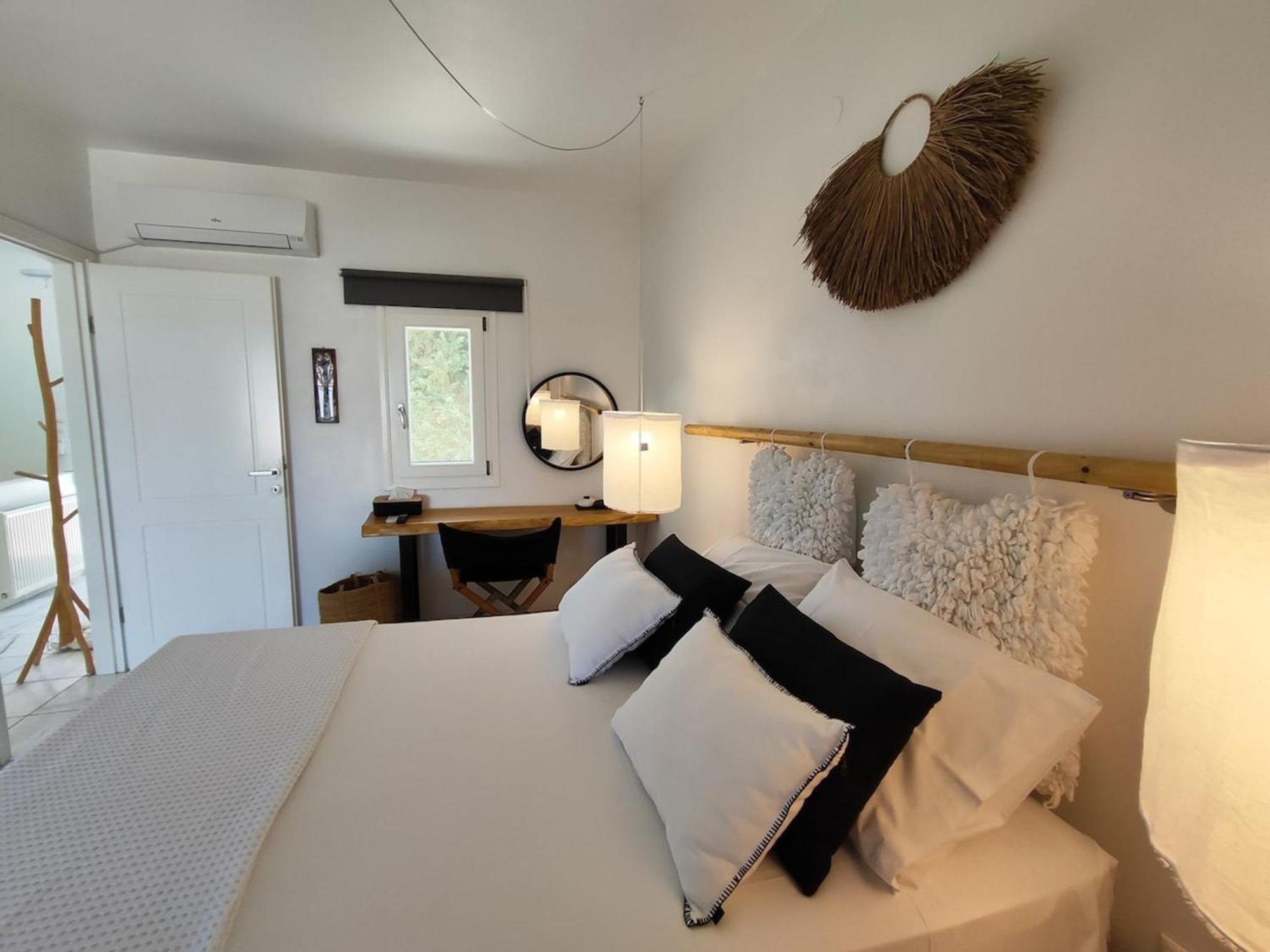 Island Magic - Seaview Villa With Jacuzzi Pool Ambelas Exteriör bild